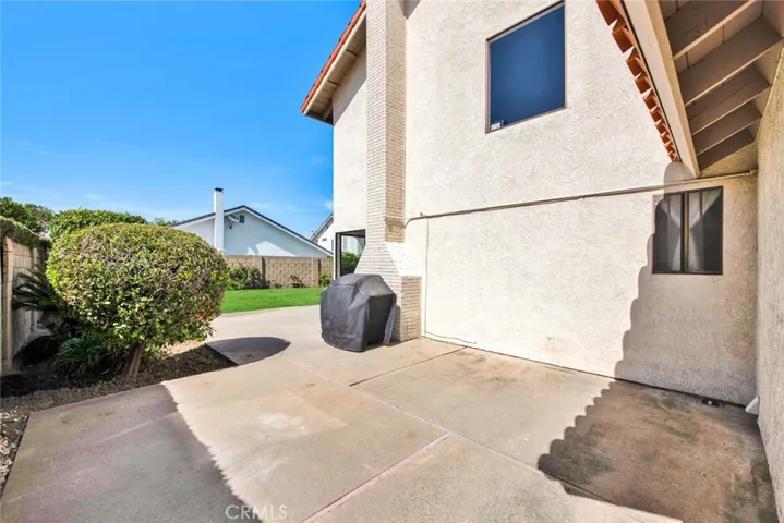 11177 Mcgee River Circle, Fountain Valley, California 92708