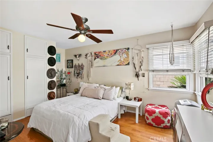 Front Unit- Bedroom