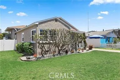 164 E 19th Street, Costa Mesa, California 92627