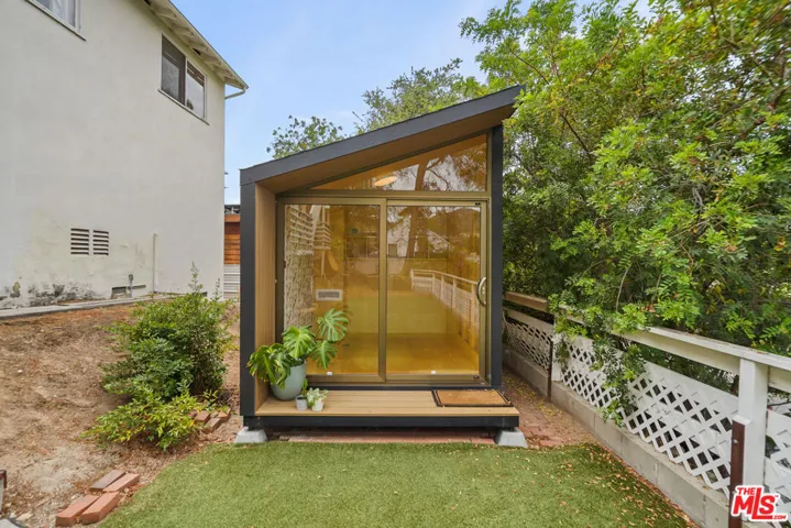 1247 Rock View Street, Los Angeles, California 90041