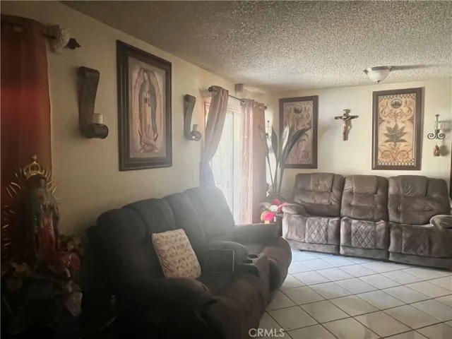 6892 Cindy Street, Winton, California 95388