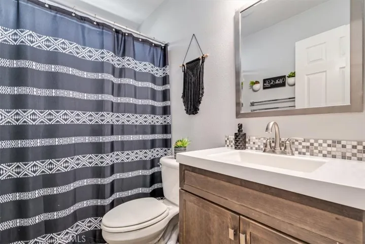 38894 Autumn Woods Road, Murrieta, California 92563