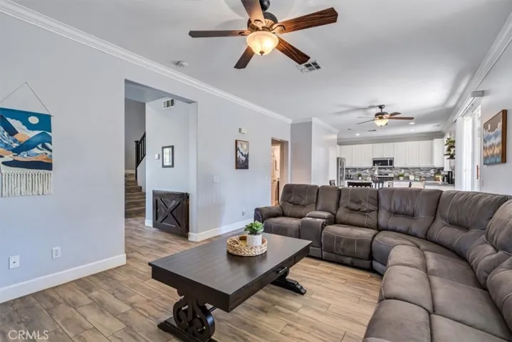 38894 Autumn Woods Road, Murrieta, California 92563