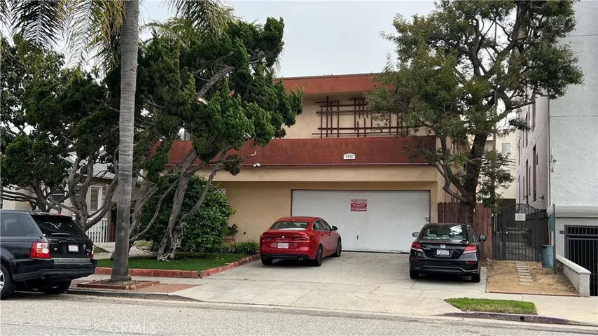 3836 Mentone Avenue, Culver City, California 90232