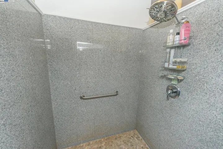 701 Reo Lane, Douglas City, California 96024