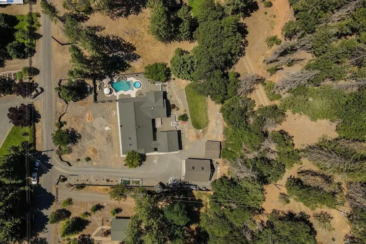 701 Reo Lane, Douglas City, California 96024