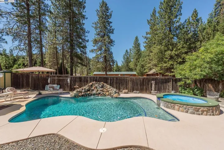 701 Reo Lane, Douglas City, California 96024