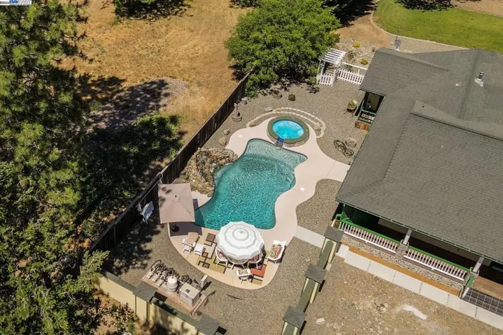 701 Reo Lane, Douglas City, California 96024
