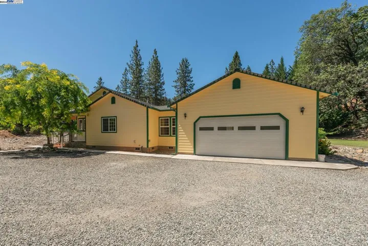 701 Reo Lane, Douglas City, California 96024