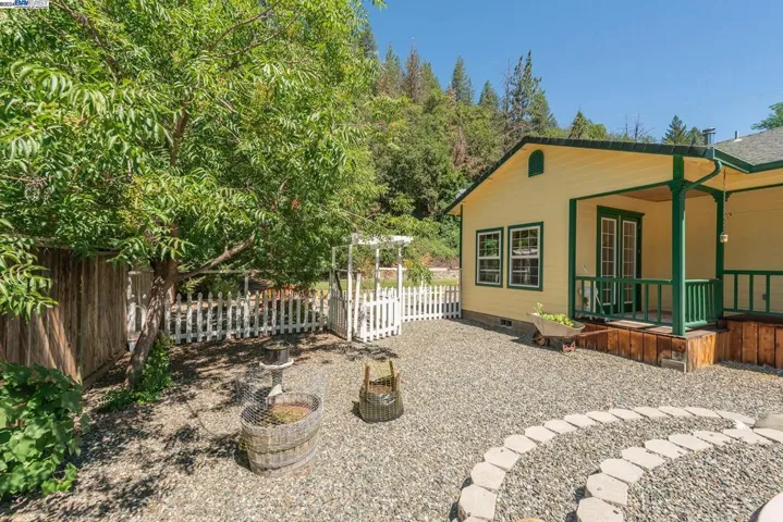 701 Reo Lane, Douglas City, California 96024