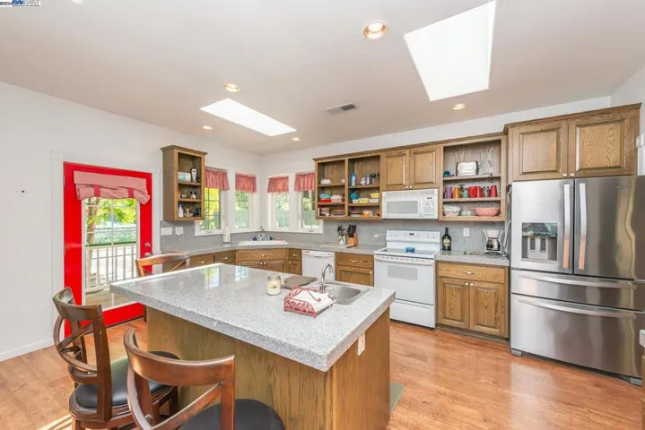 701 Reo Lane, Douglas City, California 96024