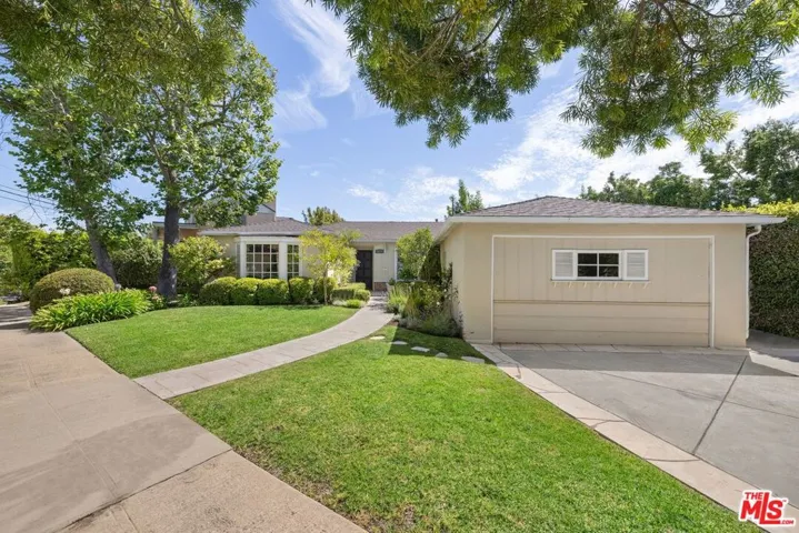 10274 Kincardine Avenue, Los Angeles, California 90064