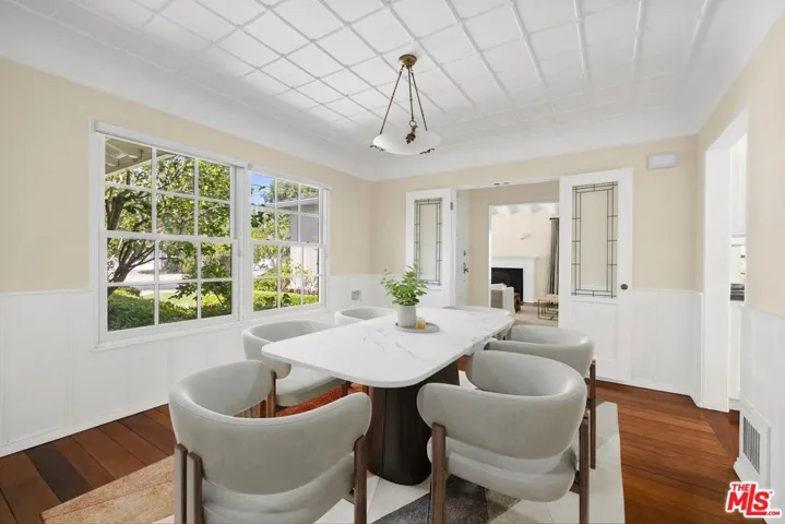 10274 Kincardine Avenue, Los Angeles, California 90064