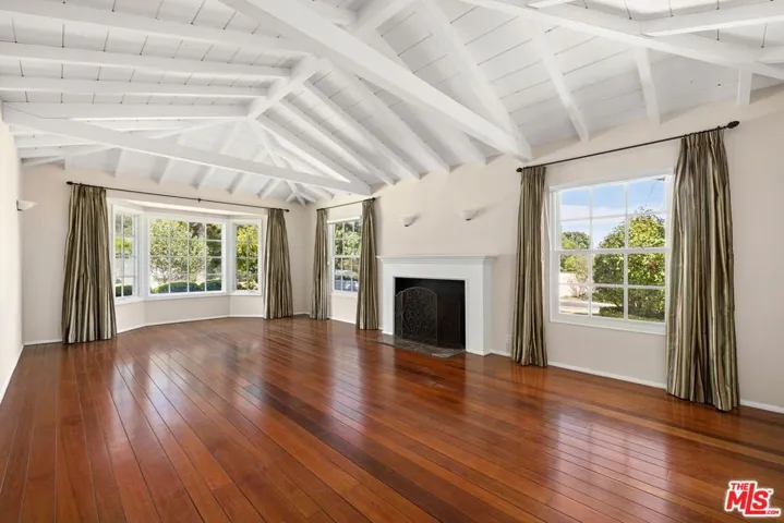 10274 Kincardine Avenue, Los Angeles, California 90064