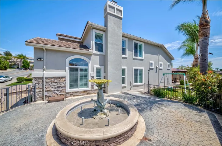 17290 Blue Spruce Lane, Yorba Linda, California 92886