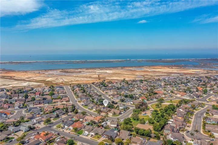 17831 Whitford Lane, Huntington Beach, California 92649