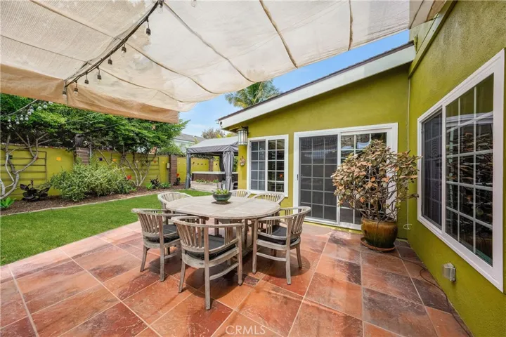 17831 Whitford Lane, Huntington Beach, California 92649