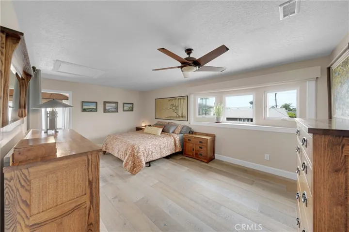 17831 Whitford Lane, Huntington Beach, California 92649