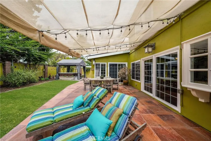 17831 Whitford Lane, Huntington Beach, California 92649