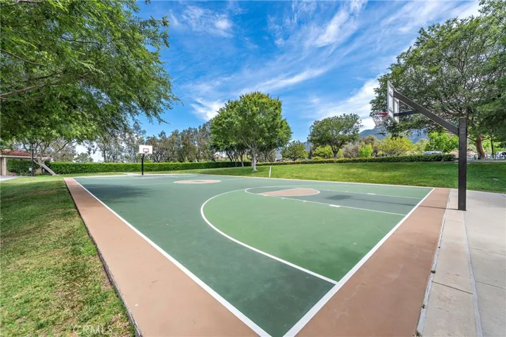 Trabuco Highland's Association Sport Court