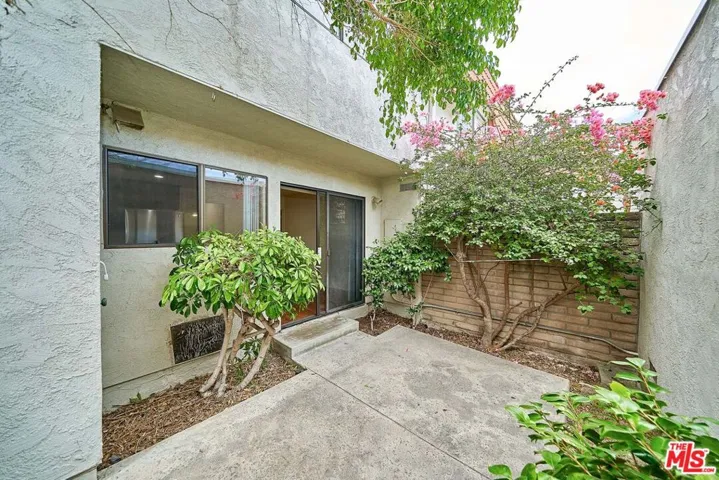 28018 N Ridgecove Court, Rancho Palos Verdes, California 90275