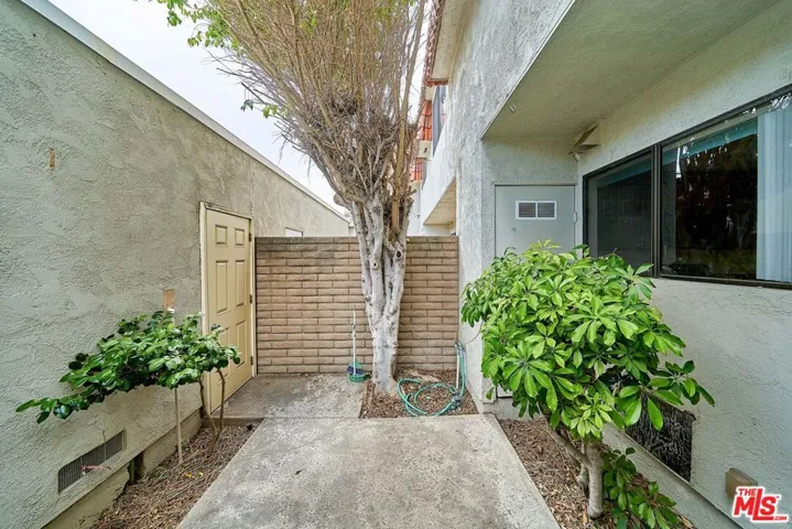 28018 N Ridgecove Court, Rancho Palos Verdes, California 90275