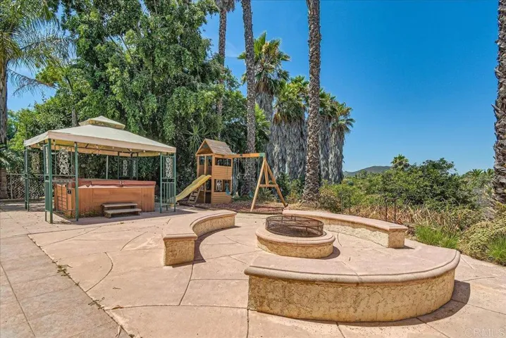 Firepit