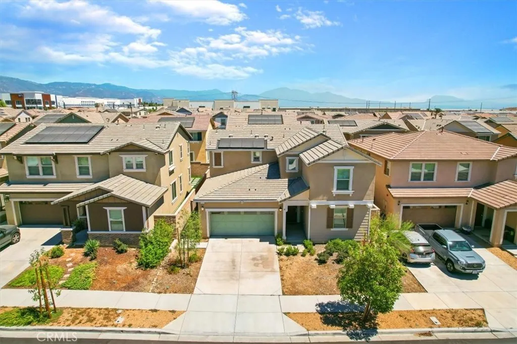 5345 Blue Ridge Way, Fontana, California 92336 home-pic-30