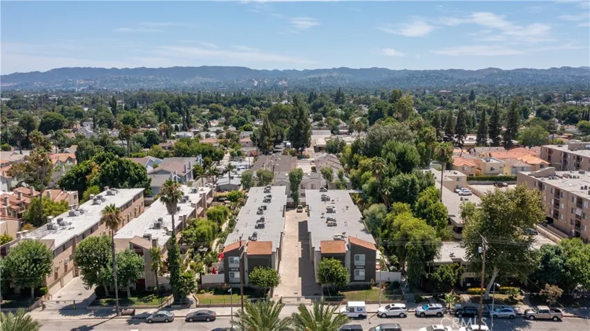 19018 Sherman Way 104, Reseda, California 91335