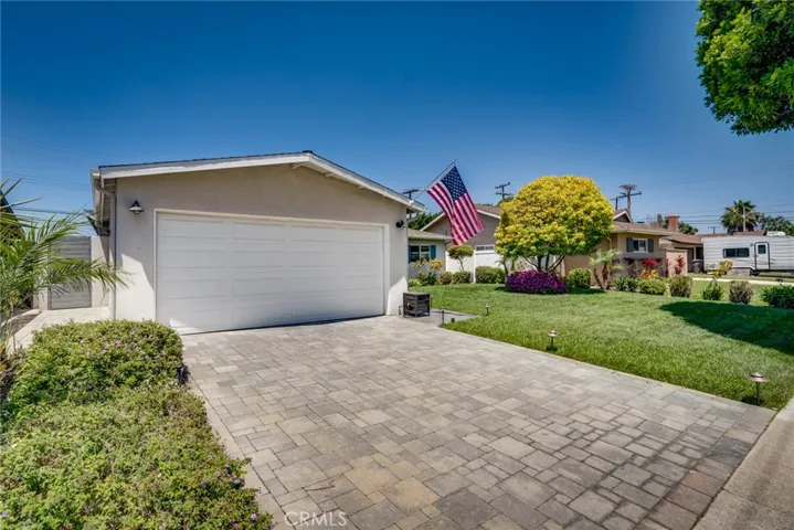 16521 Rhone, Huntington Beach, California 92647