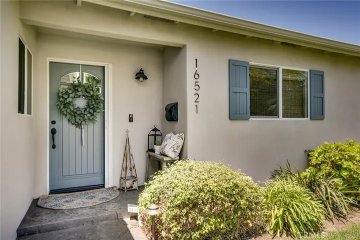 16521 Rhone, Huntington Beach, California 92647