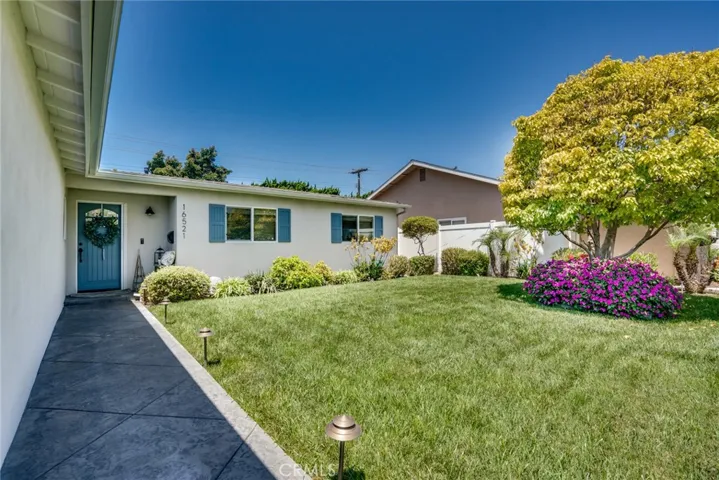 16521 Rhone, Huntington Beach, California 92647