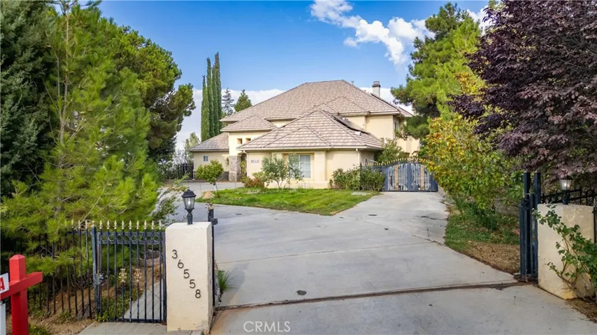 36558 Vista Del Lago Street, Palmdale, California 93551