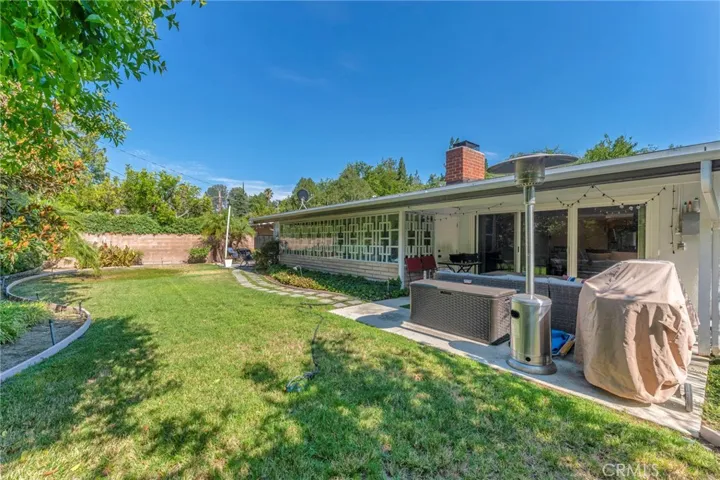 22951 Austin Street, Woodland Hills, California 91364