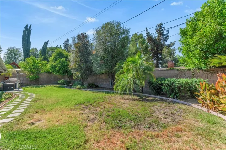 22951 Austin Street, Woodland Hills, California 91364