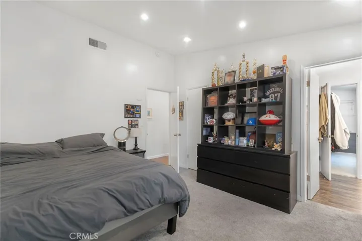 22951 Austin Street, Woodland Hills, California 91364