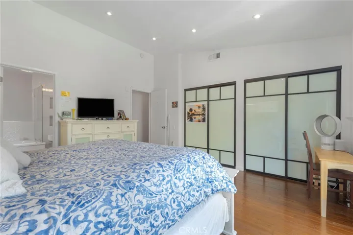 22951 Austin Street, Woodland Hills, California 91364