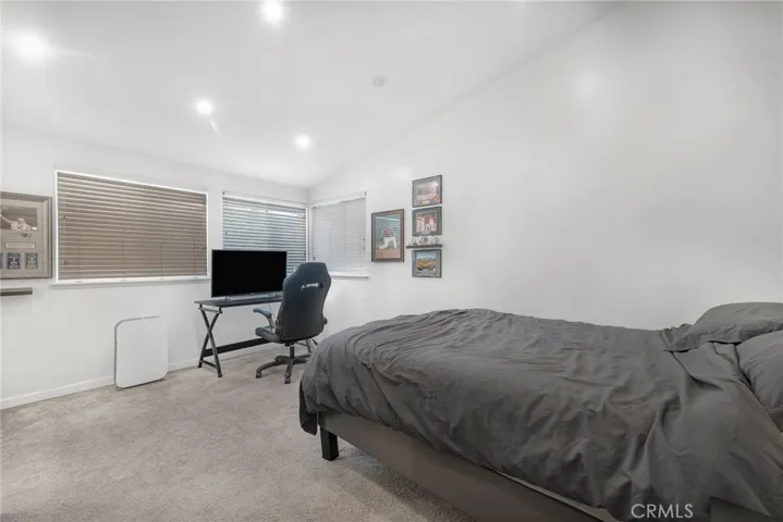 22951 Austin Street, Woodland Hills, California 91364
