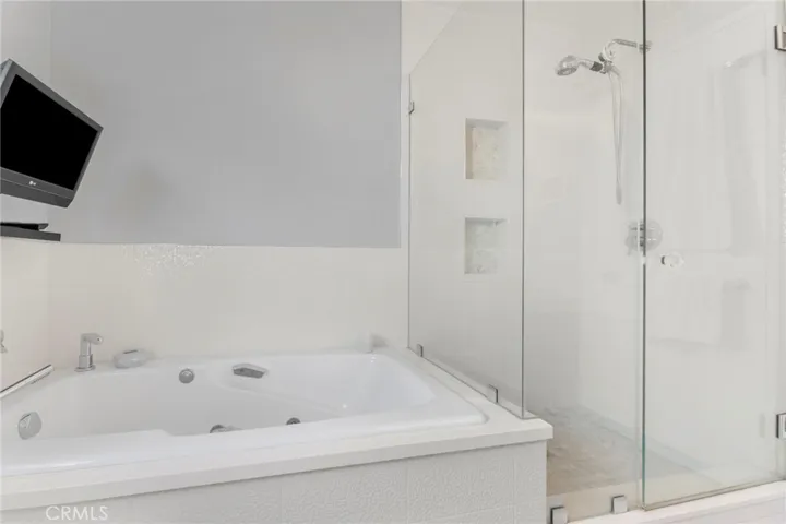22951 Austin Street, Woodland Hills, California 91364