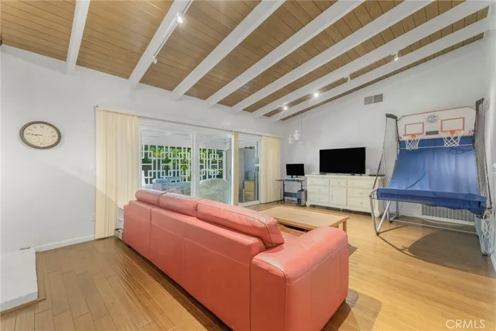22951 Austin Street, Woodland Hills, California 91364