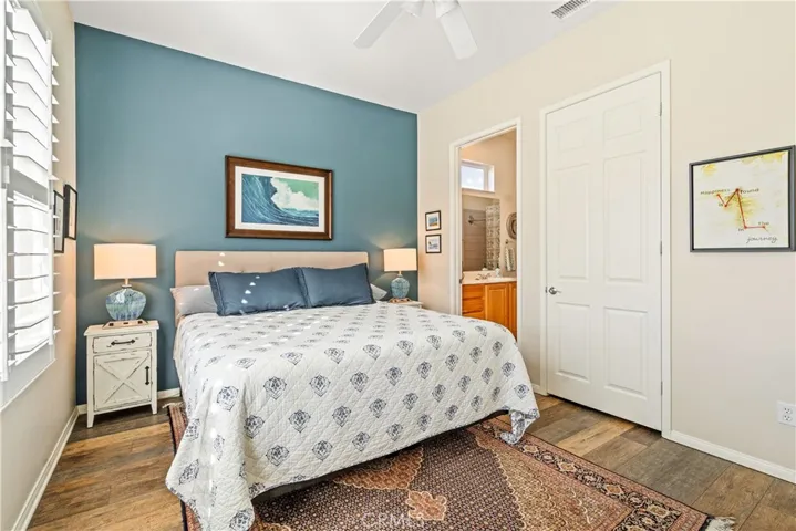 Guest Bedroom and Private Bathroom