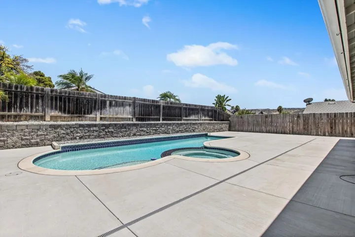 13433 Racquet Ct, Poway, California 92064