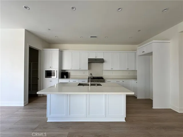 262 Maricopa, Irvine, California 92618