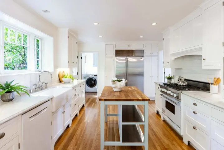 2060 Webster Street, Palo Alto, California 94301