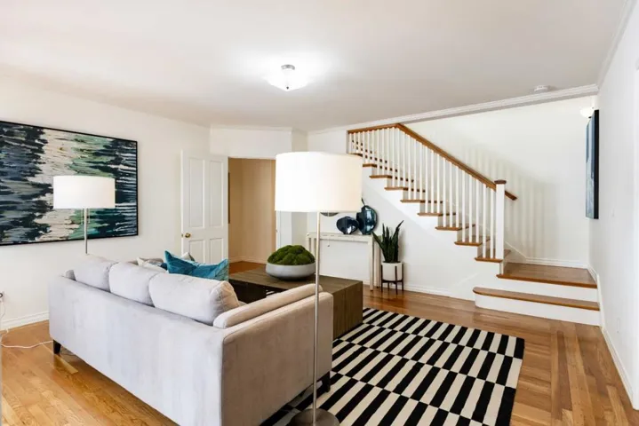 2060 Webster Street, Palo Alto, California 94301