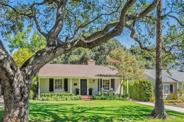 2425 Brigden Road, Pasadena, California 91104