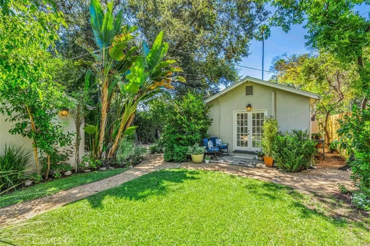 2425 Brigden Road, Pasadena, California 91104