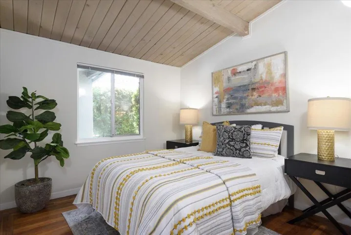 527 Loma Verde Avenue, Palo Alto, California 94306