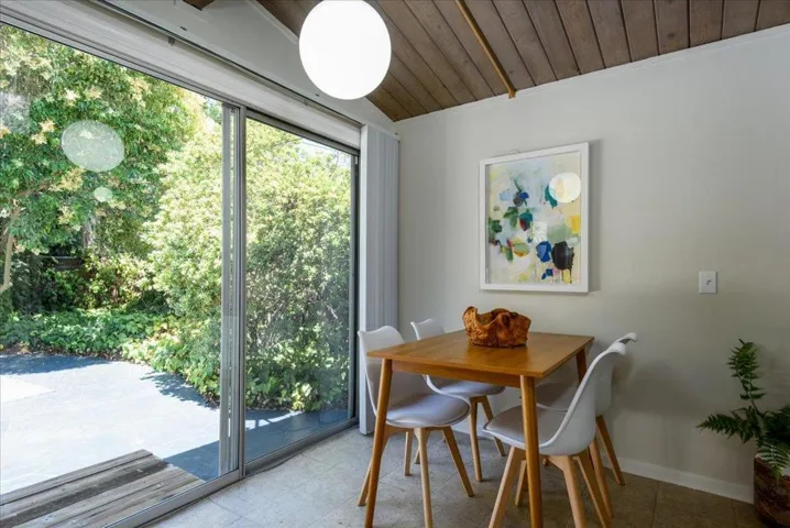 527 Loma Verde Avenue, Palo Alto, California 94306