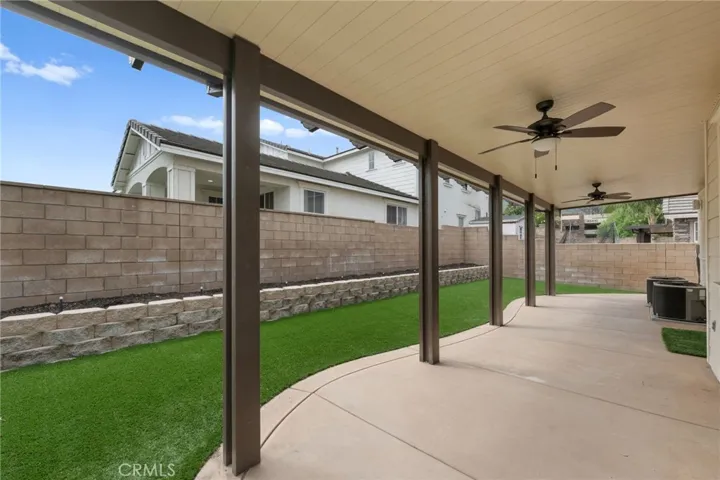 31861 Whitetail Lane, Temecula, California 92592